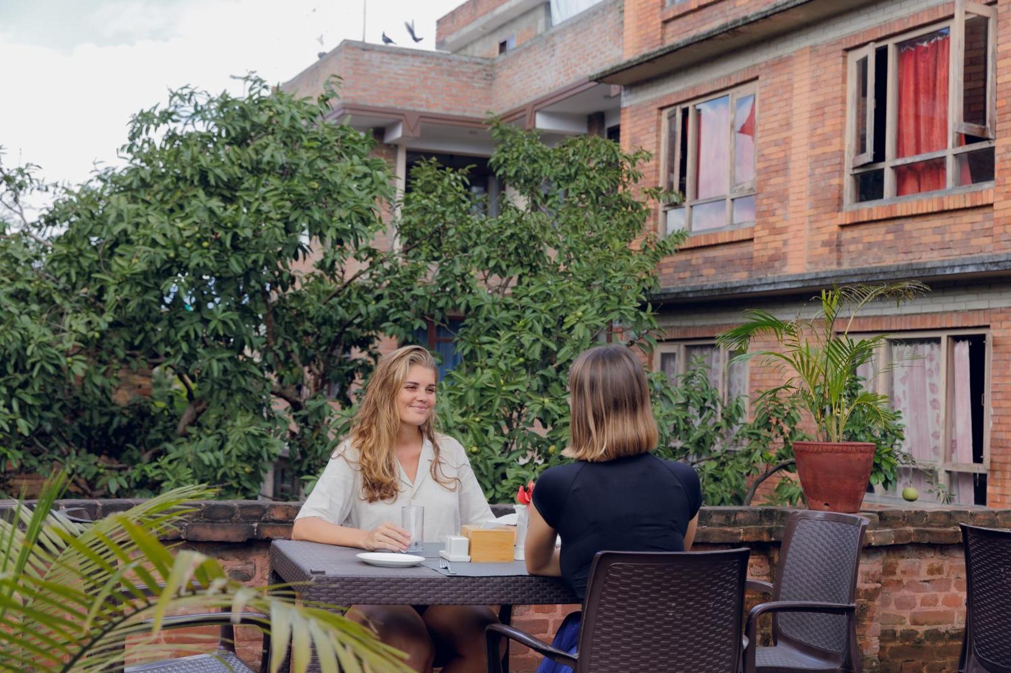 Manju Baha Hotel School Bhatgoan 外观 照片